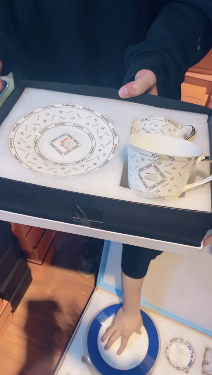 【闪购商品】杯鸿辉家品牌瓷器，京东包邮！