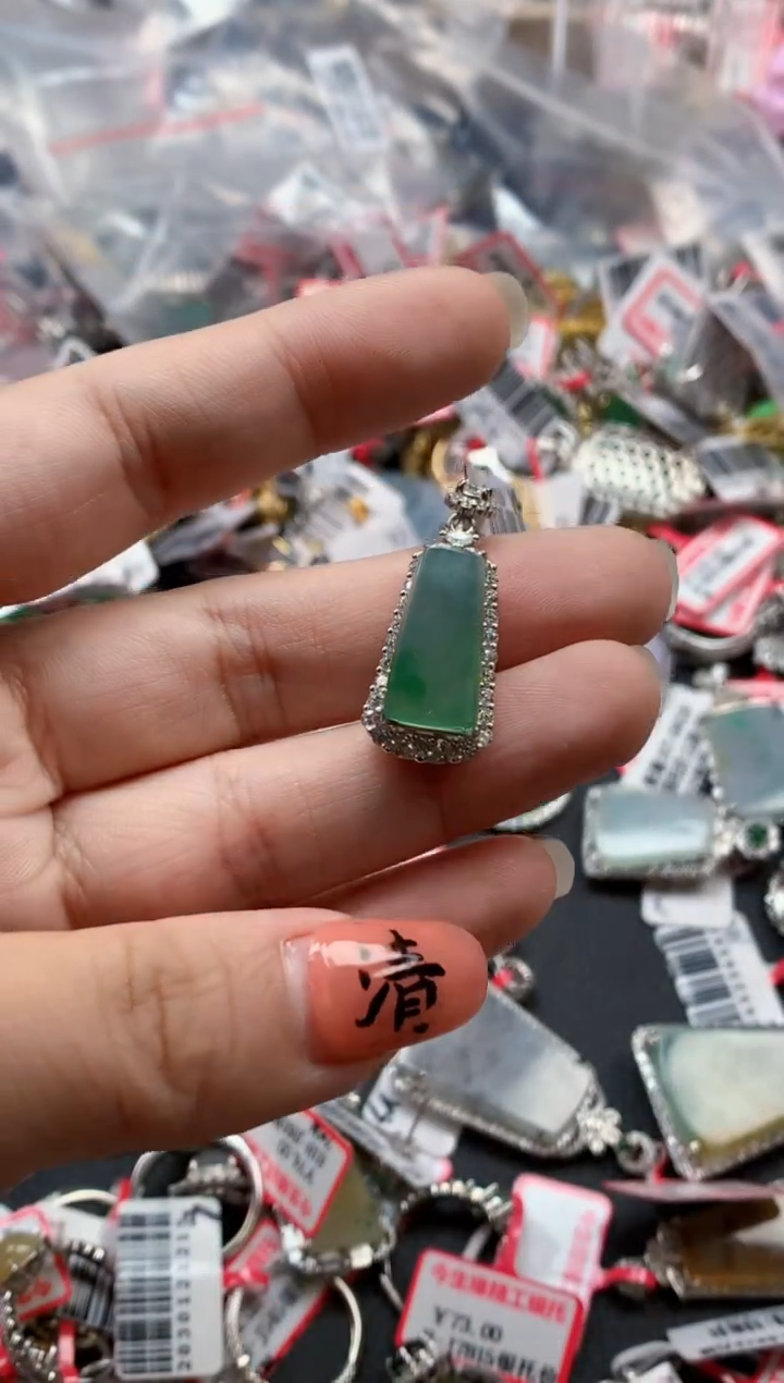 银S925镶嵌戒指翡翠天然A货缅甸翡翠