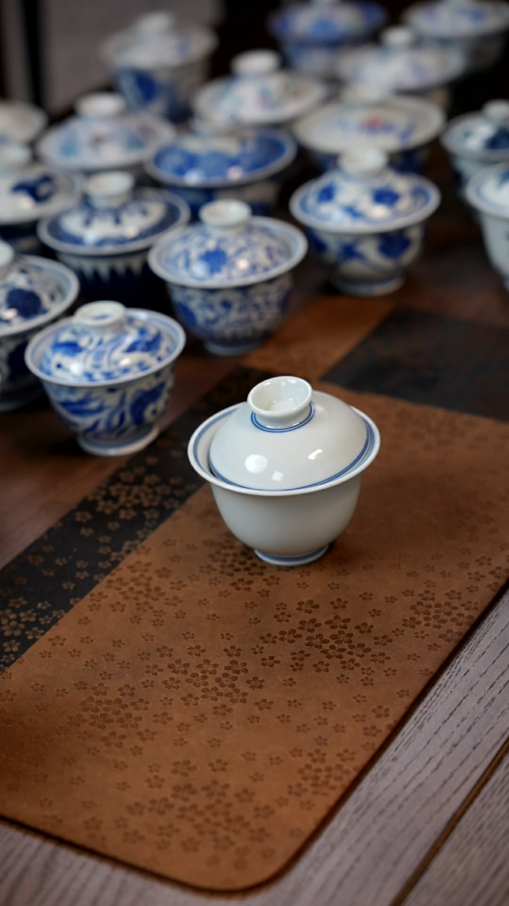 【闪购商品】120小元宝盖碗 1111111