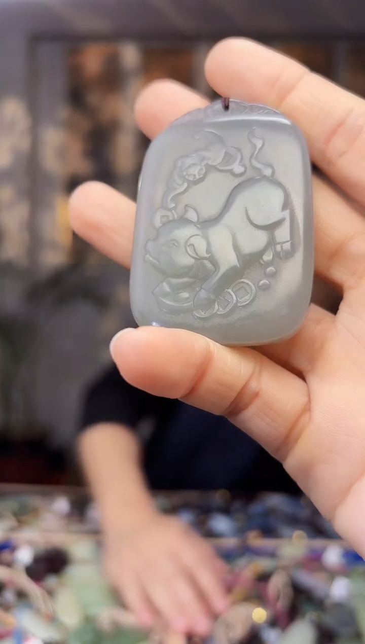 【闪购商品】和田玉颈饰未镶嵌拍一发一