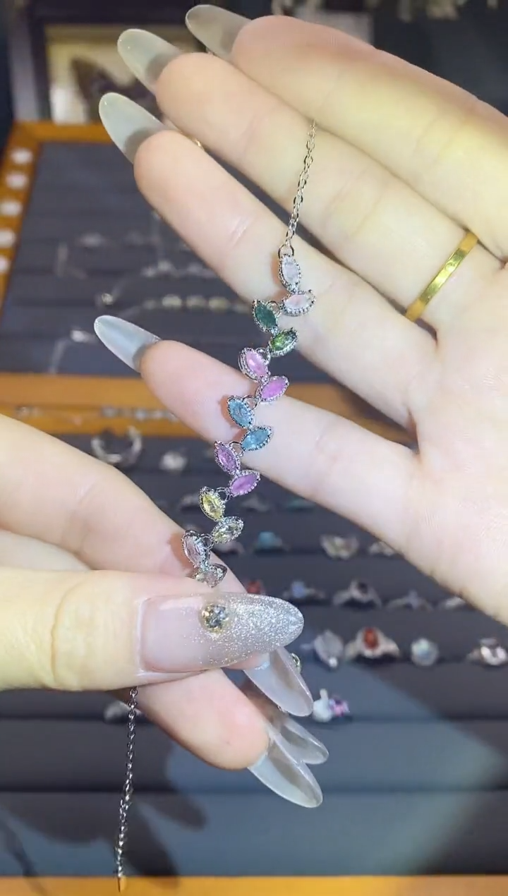 【闪购商品】水晶手链银S925镶嵌A98    