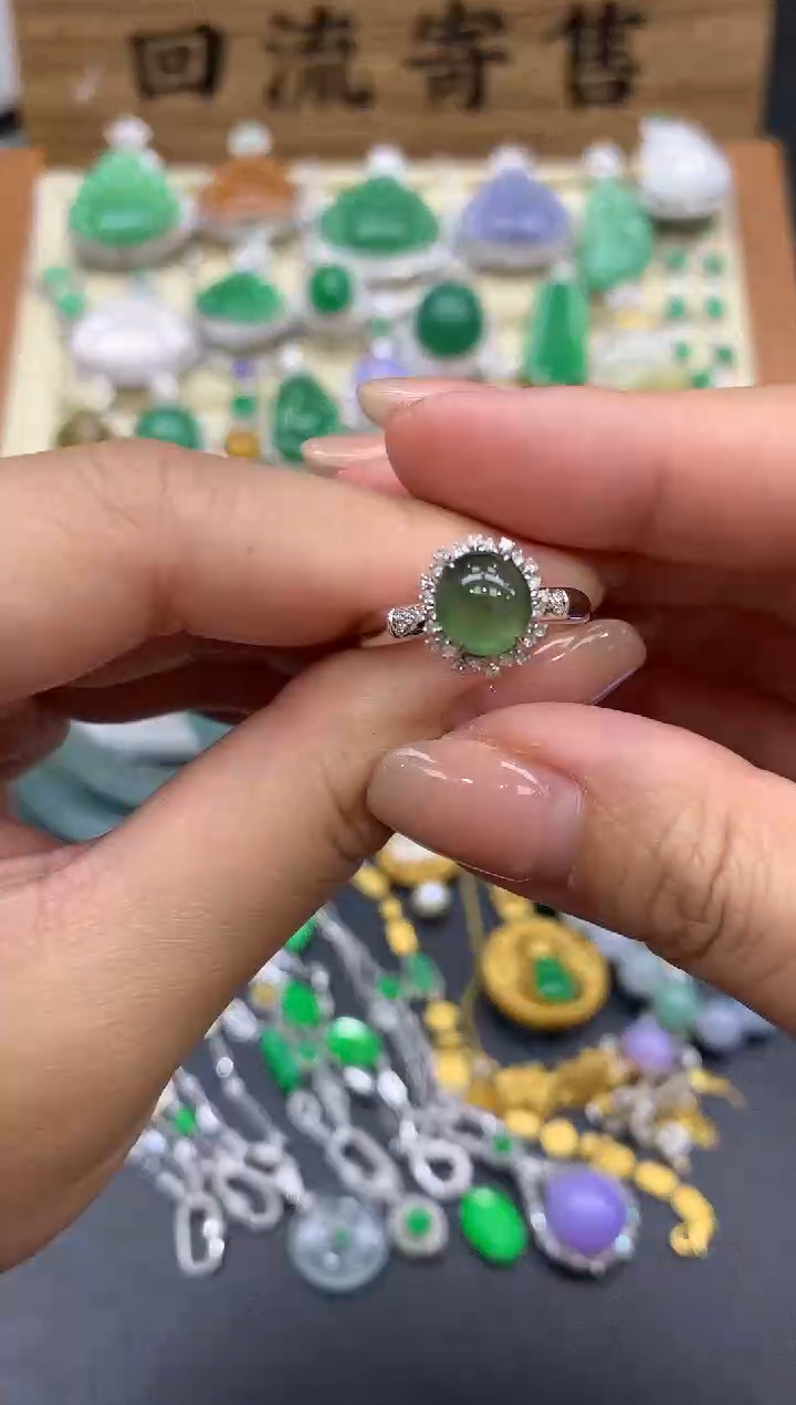 【闪购商品】翡翠戒指18K金镶嵌165-中国好珍宝