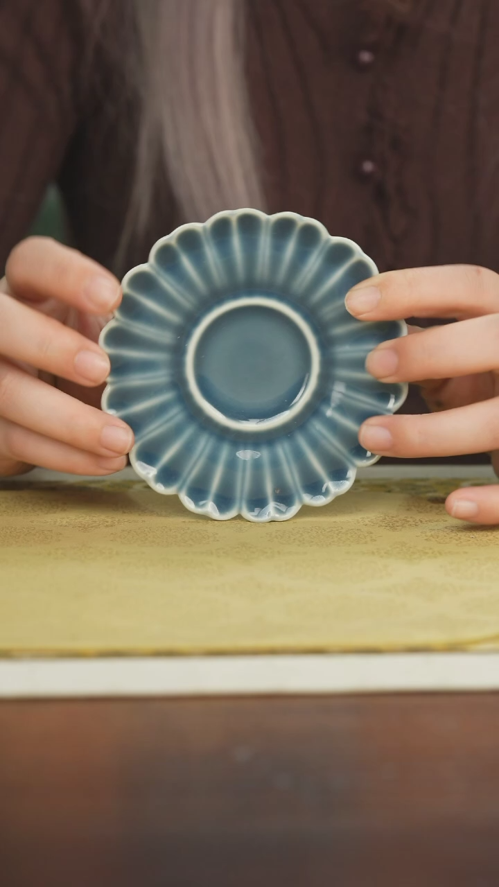 【闪购商品】瓷片福利款菊瓣杯垫2