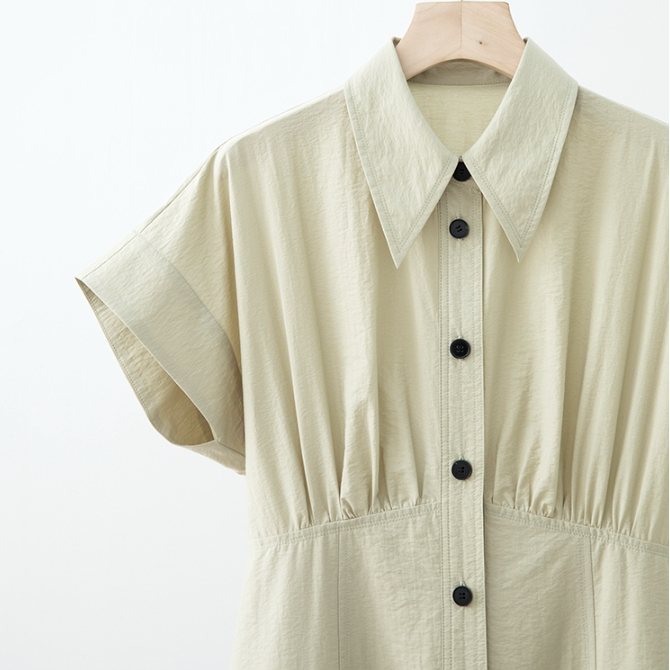 单排扣翻领通勤短袖连衣裙DR3E3006