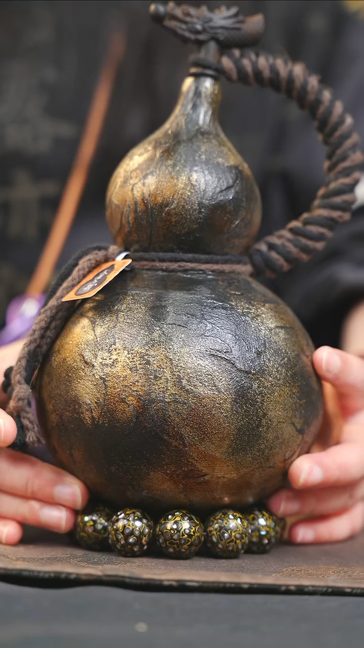 【闪购商品】YP173漆艺酒葫芦不包手串及旋转底座