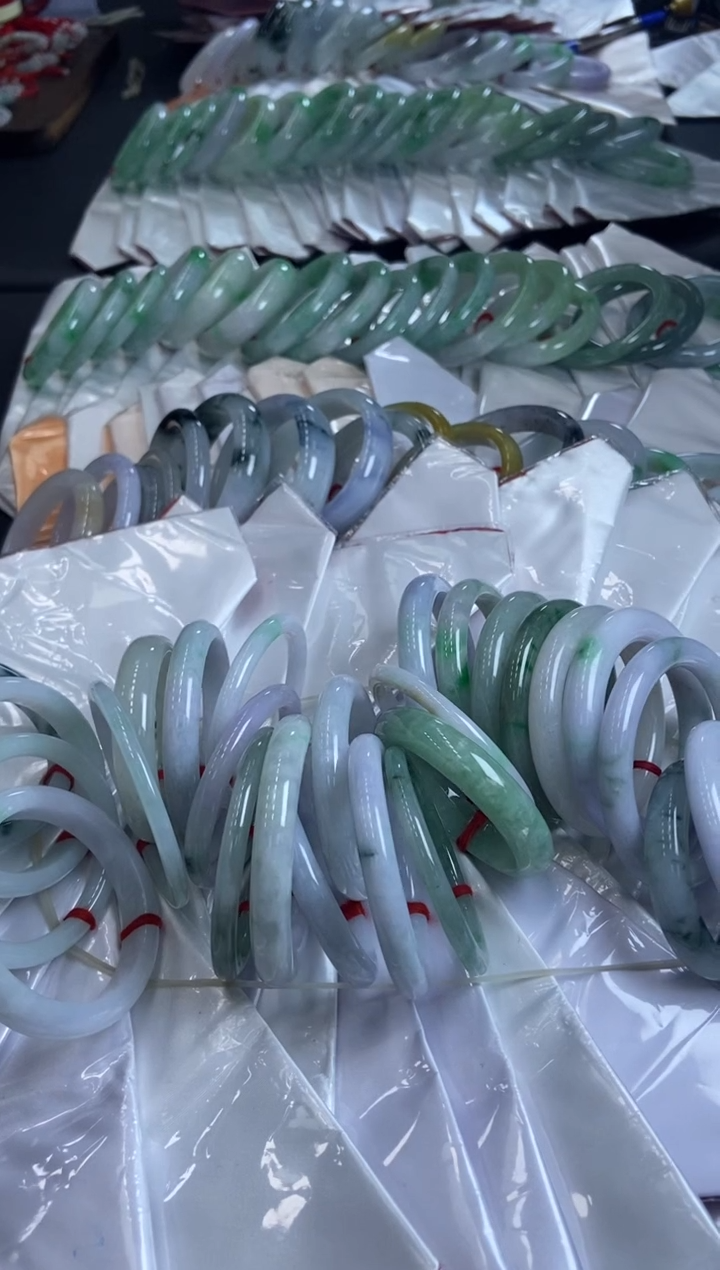 未镶嵌手镯翡翠翡翠手镯单样发一19
