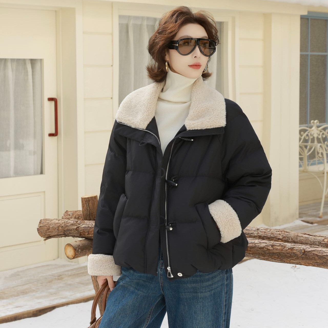 王姐专属-2025冬季新品休闲时尚翻领牛角扣羽绒服【情-8309】