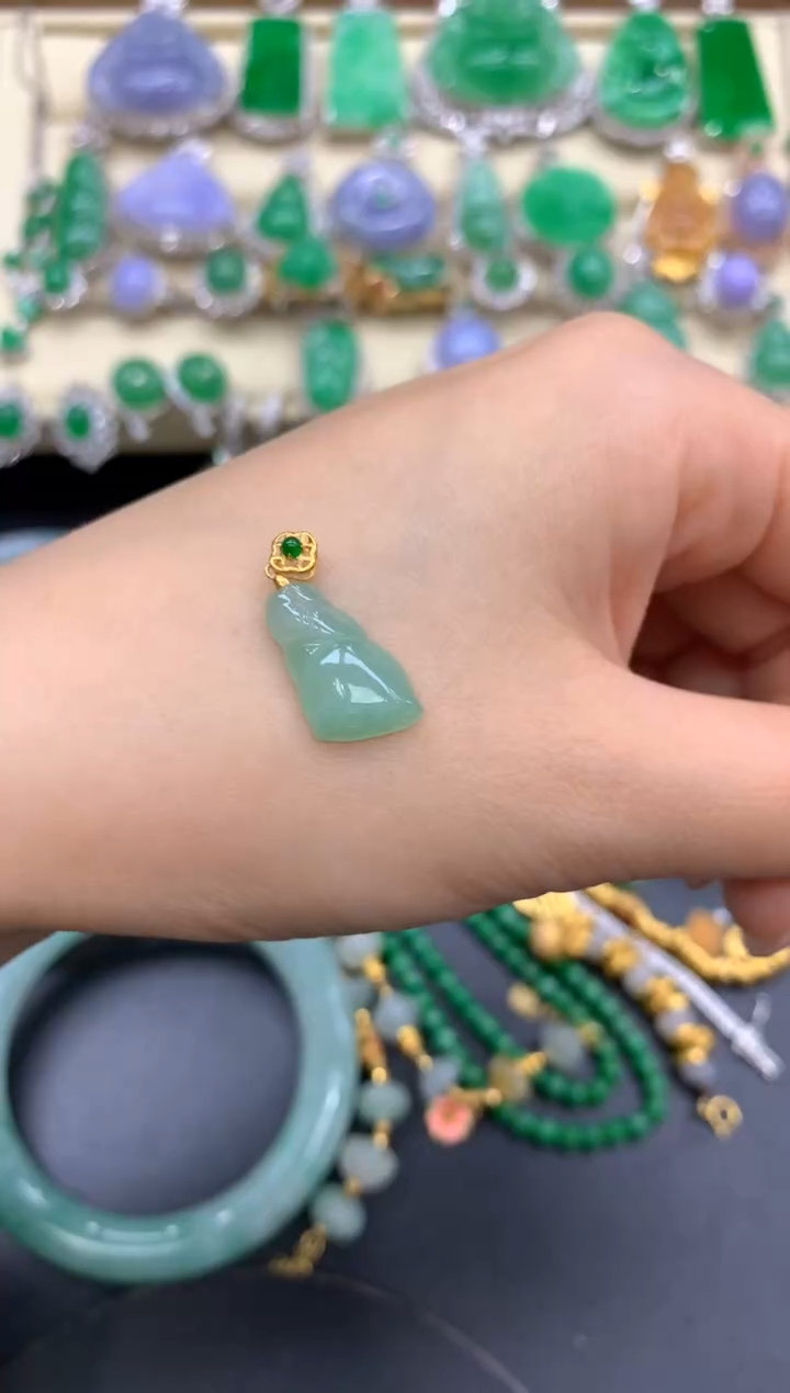 【闪购商品】翡翠颈饰18K金镶嵌125-中国好珍宝