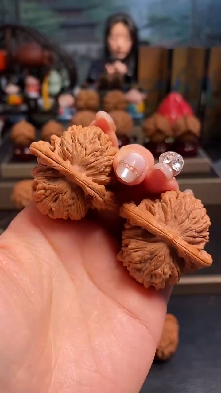 【闪购商品】文玩核桃吊坠K181四座楼42