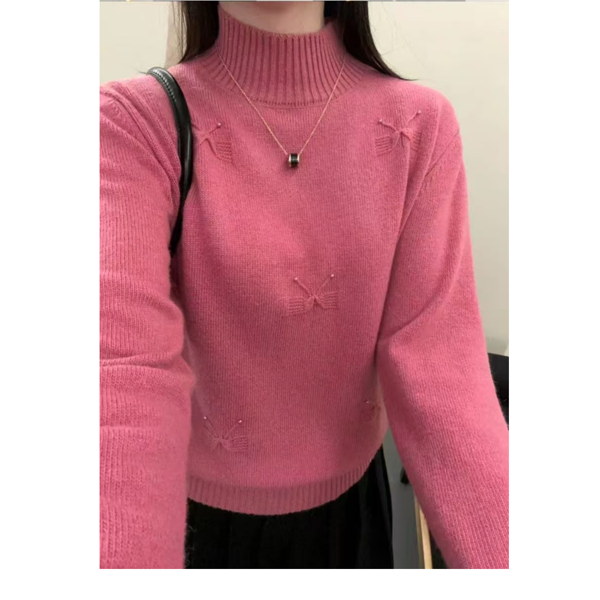 2025冬季新款时尚百搭微宽松蝴蝶款毛衣