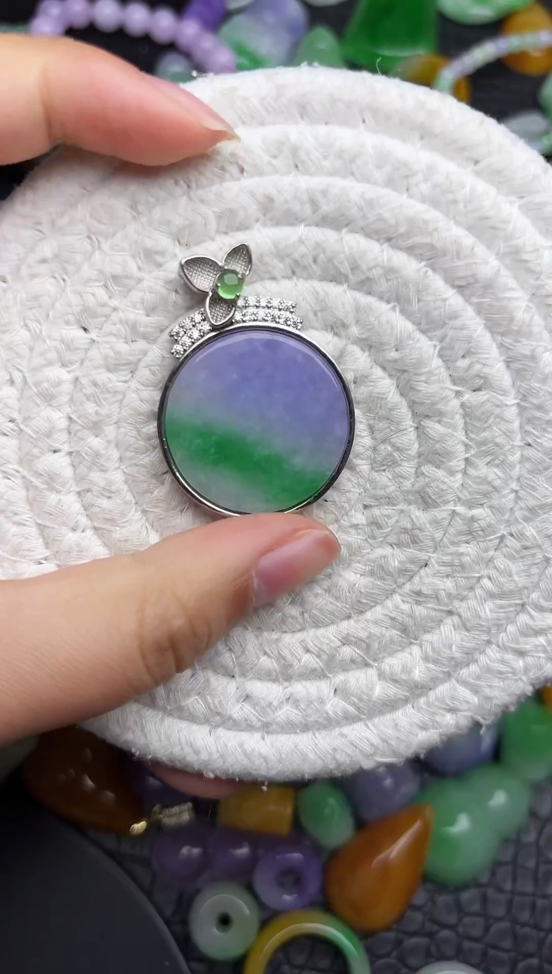 颈饰未镶嵌翡翠缅甸翡翠吊坠