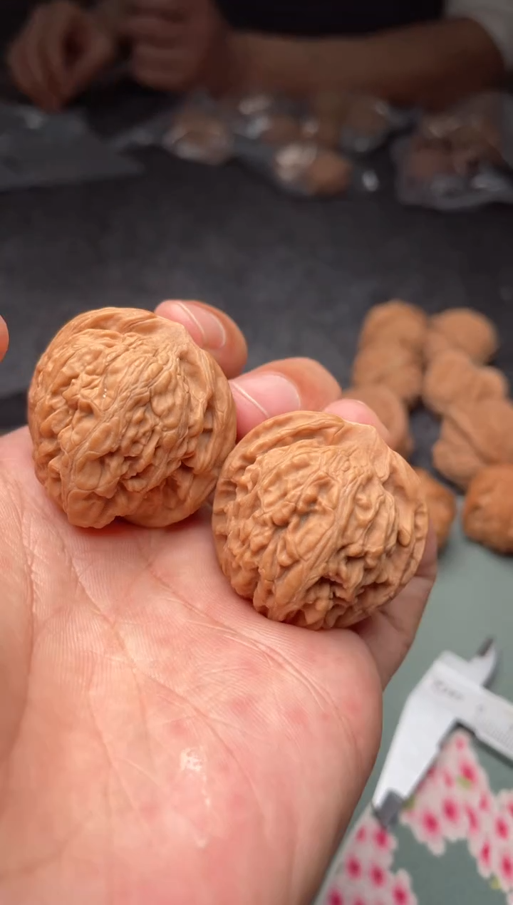 把件文玩核桃a128  莲花 35尺