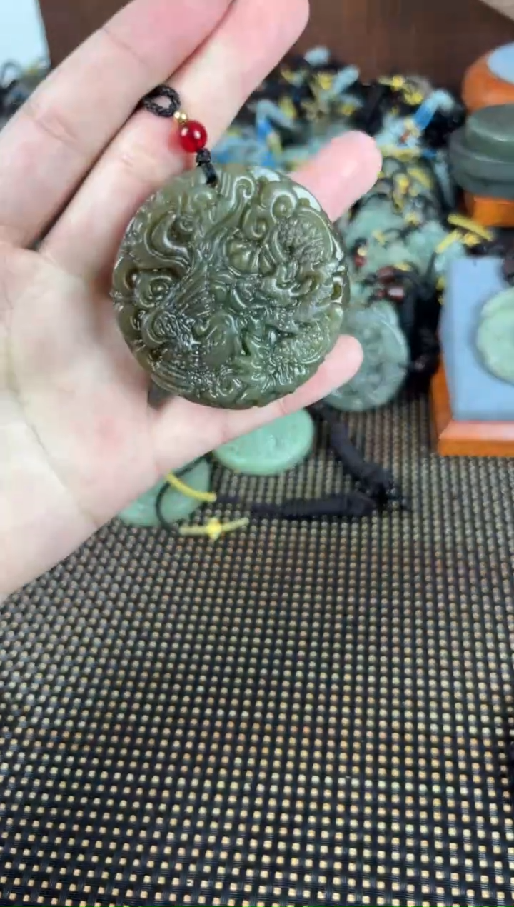 【闪购商品】和田玉颈饰未镶嵌1