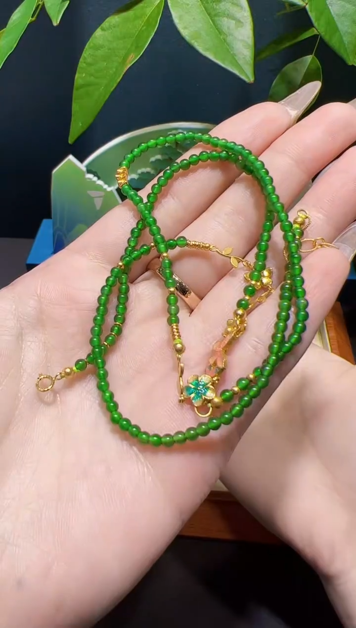 【闪购商品】翡翠颈饰18K金镶嵌项链