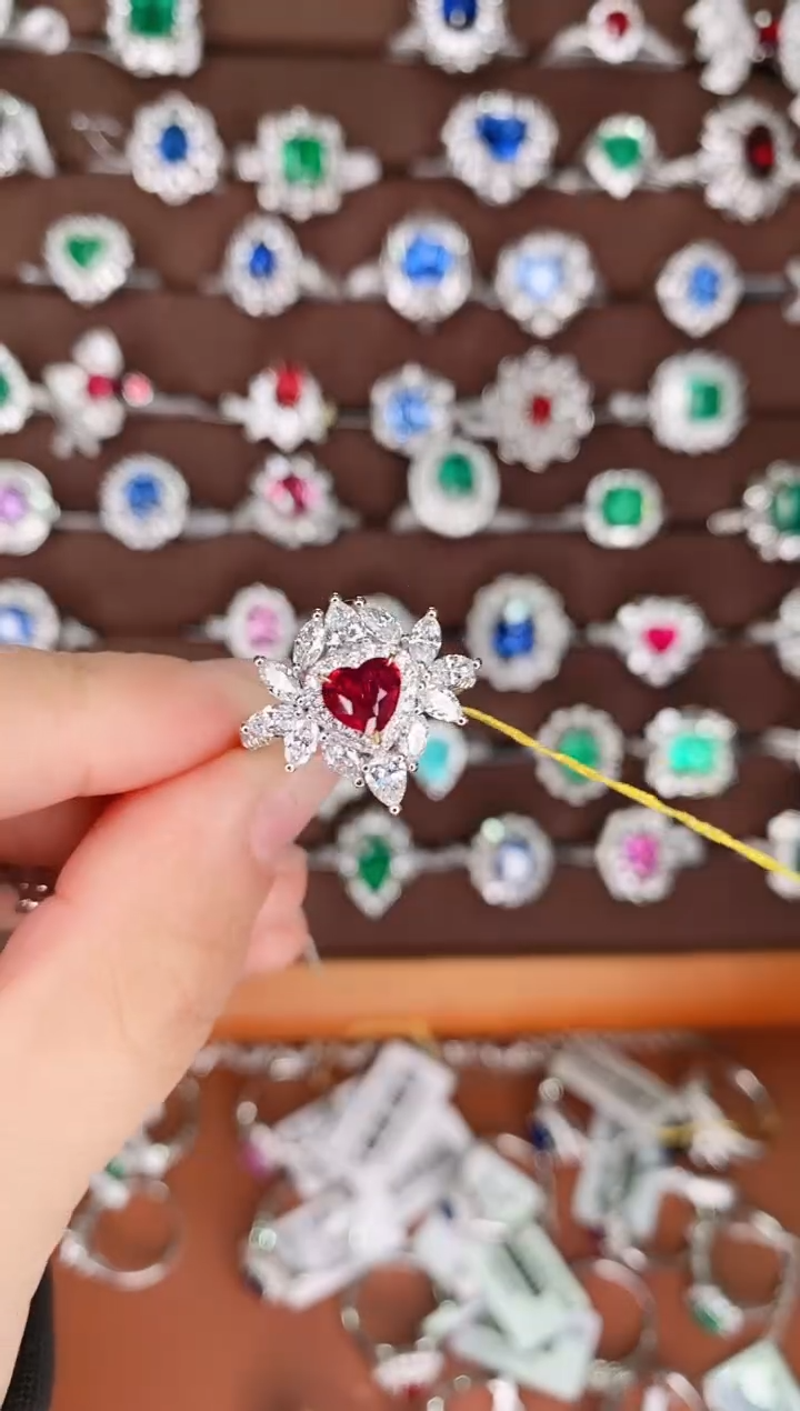 【闪购商品】红宝石18K金戒指18K金镶嵌1.02克拉