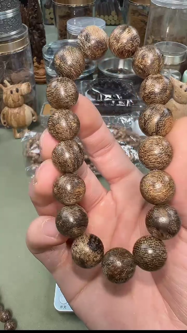 【闪购商品】沉香文莱黑棋12mm单圈