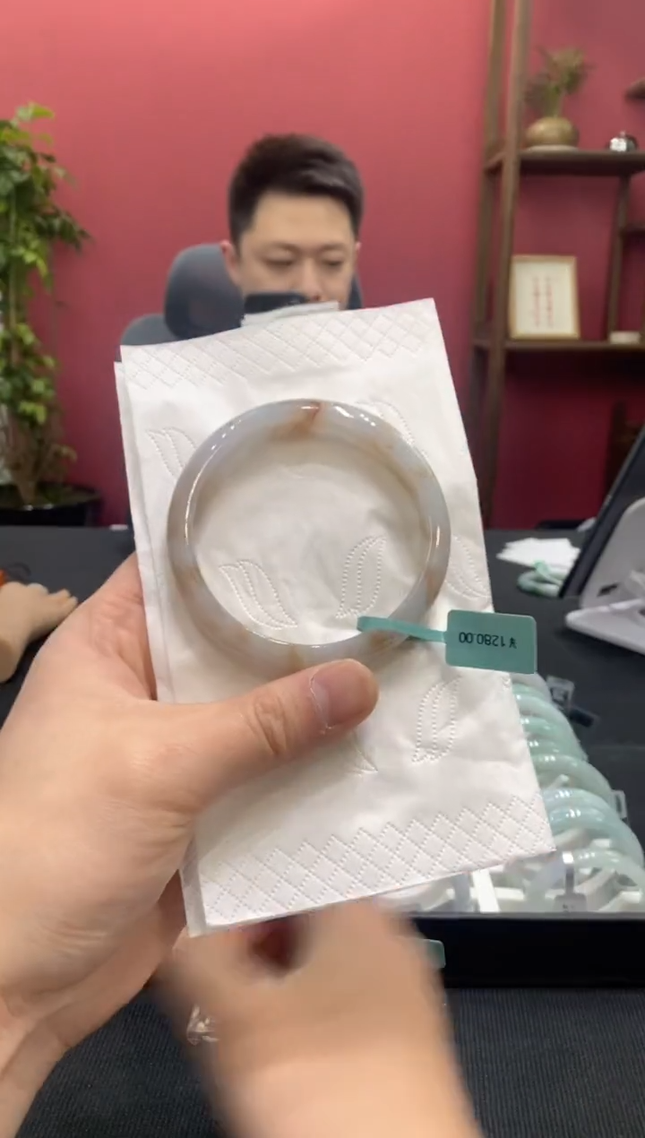 【闪购商品】翡翠手镯未镶嵌00004861