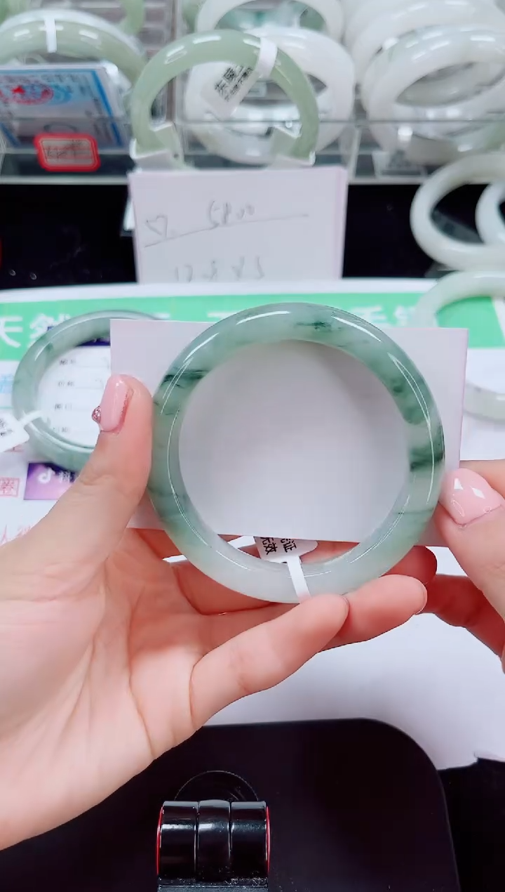 未镶嵌手镯石英质玉99-55/56