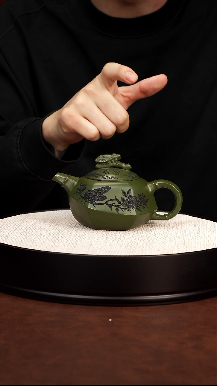 茶壶紫砂宜兴紫砂 一鸣惊人民国绿 范家群