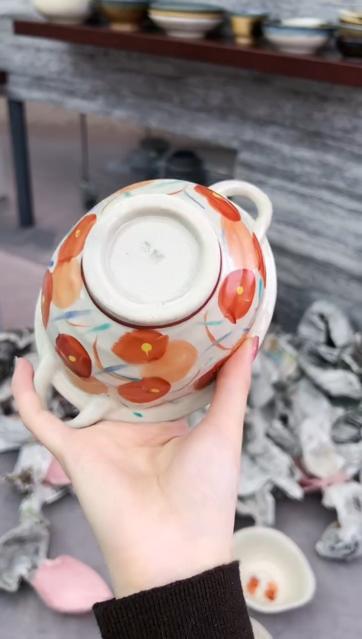 手绘红果花小钵(带耳)