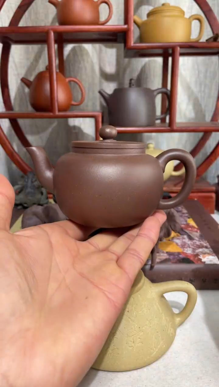 【闪购商品】紫砂茶壶微瑕台西底槽青平盖莲子220cc