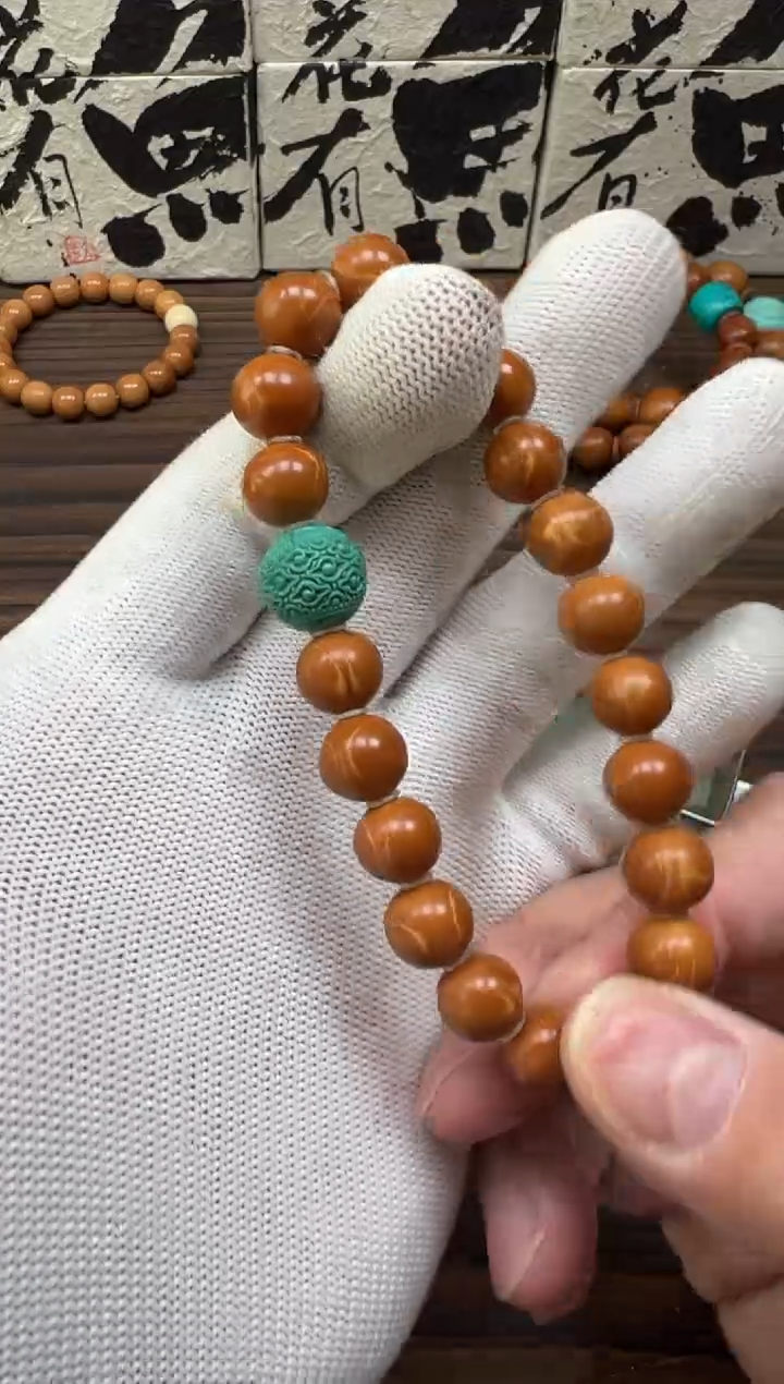 【闪购商品】橄榄核吊坠橄榄核