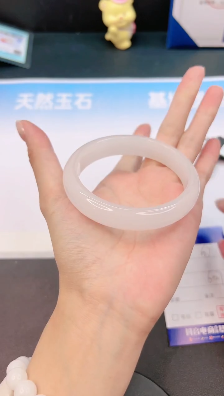未镶嵌手镯石英质玉2G7-60+