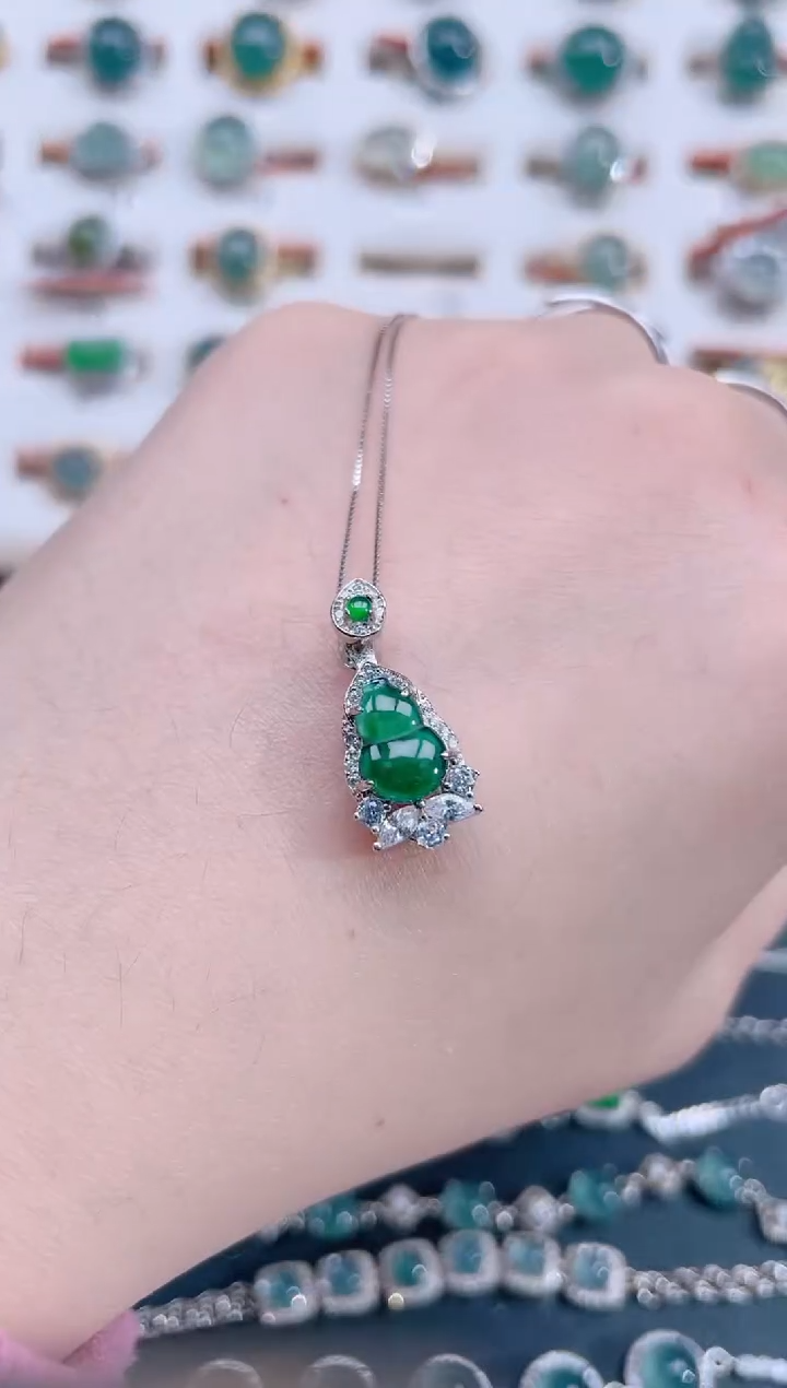 颈饰银S925镶嵌翡翠天然翡翠