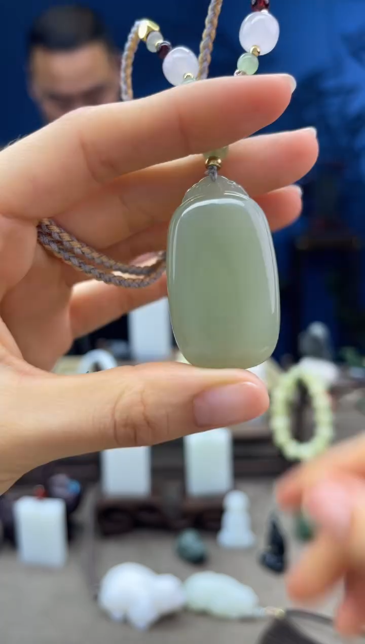 【闪购商品】和田玉颈饰未镶嵌1