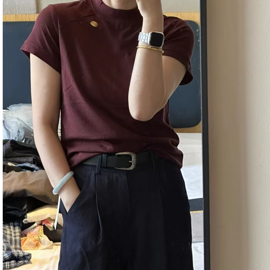 YJ服饰59-299休闲舒适体恤百搭款