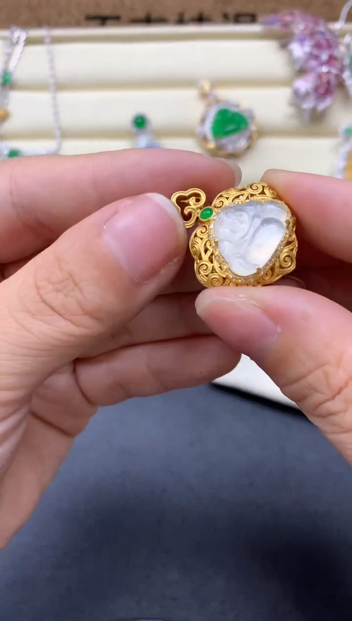【闪购商品】翡翠颈饰18K金镶嵌472-中国好珍宝