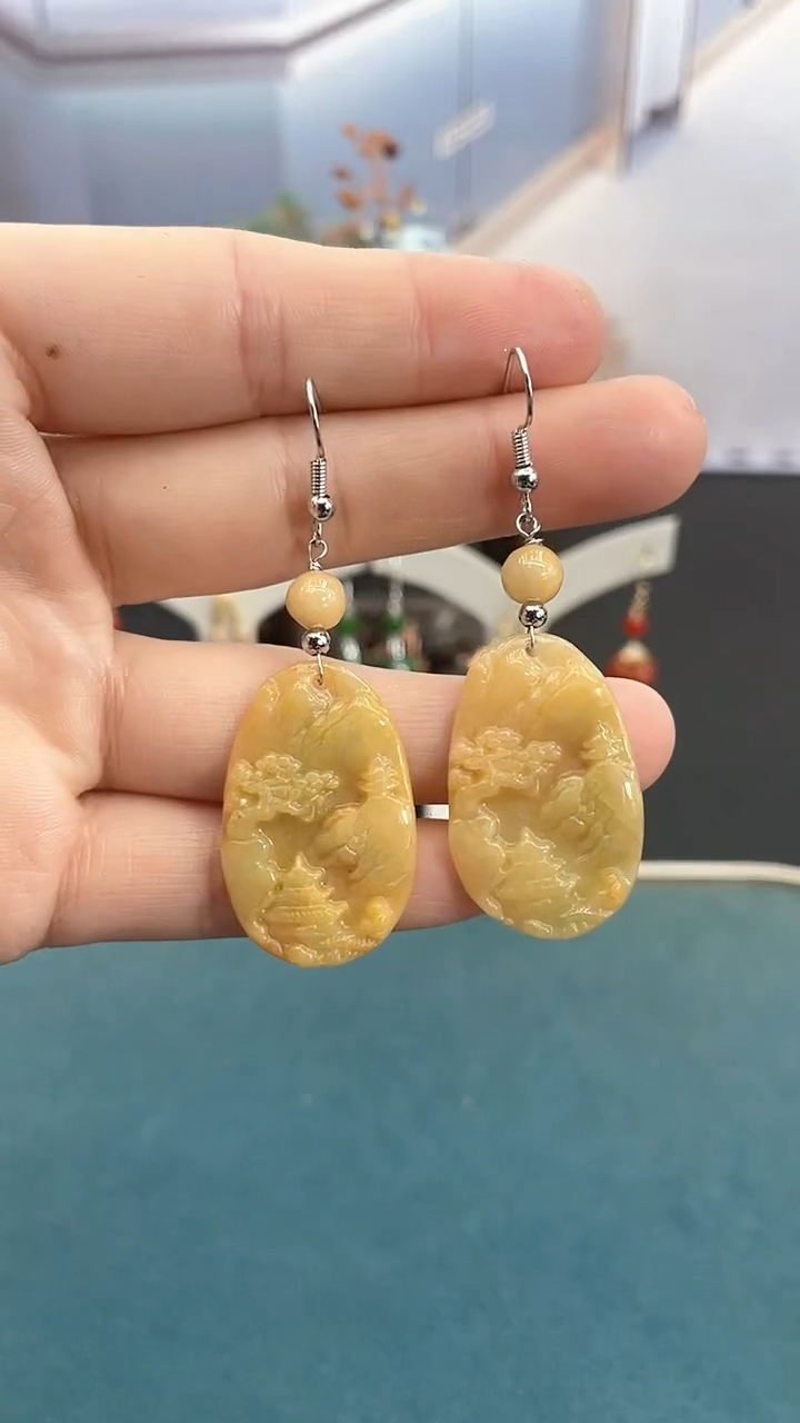 银S925镶嵌翡翠耳饰山水牌耳钩