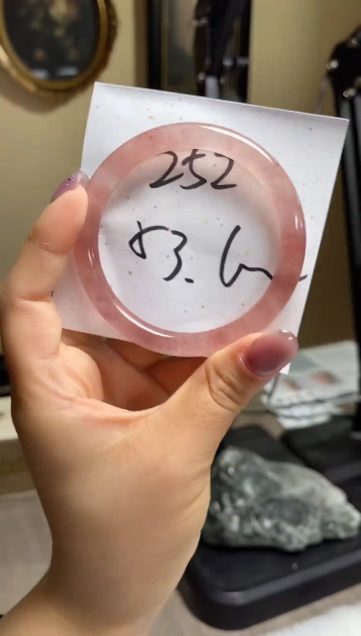 未镶嵌手镯水晶252号天然水晶默认微瑕
