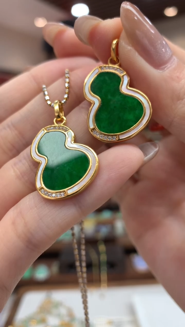 【闪购商品】翡翠未镶嵌吊坠(不含链)葫芦多样性发货1件