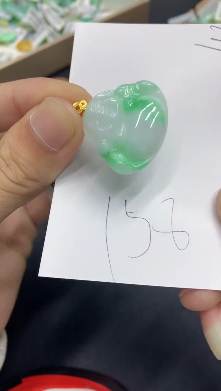 【闪购商品】翡翠颈饰18K金镶嵌翡翠