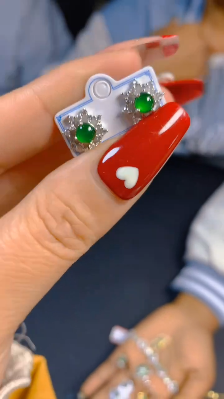 【闪购商品】翡翠耳饰未镶嵌0565258459多样性发一