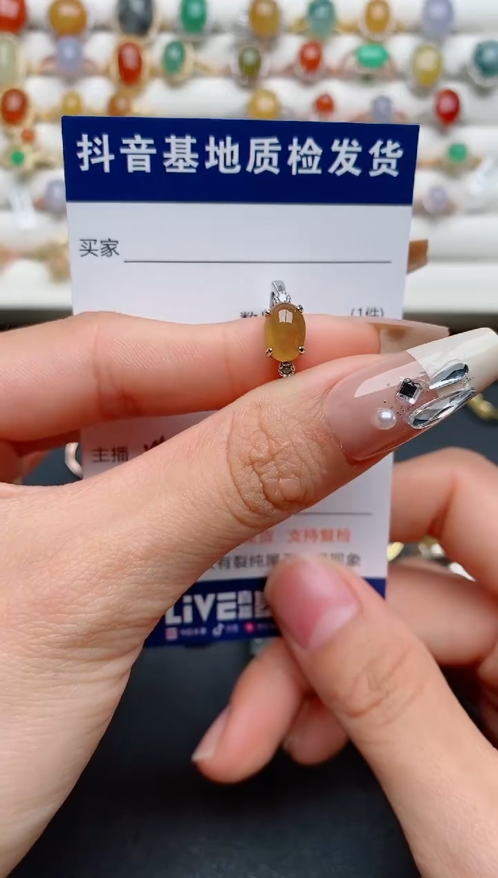 【闪购商品】翡翠戒指银S925镶嵌............