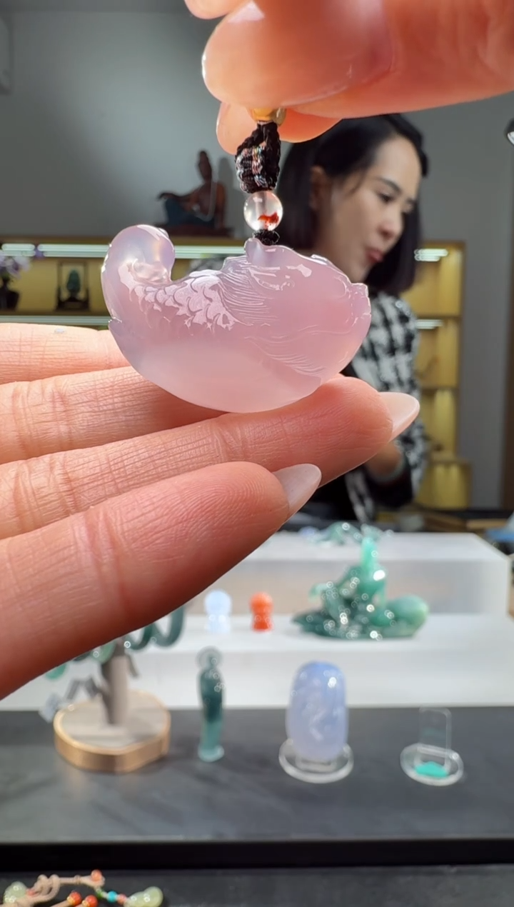 未镶嵌吊坠(不含链)玛瑙/玉髓鱼