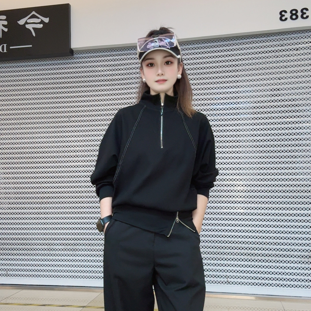 2025秋款新款显瘦减龄百搭高级感满满休闲卫衣