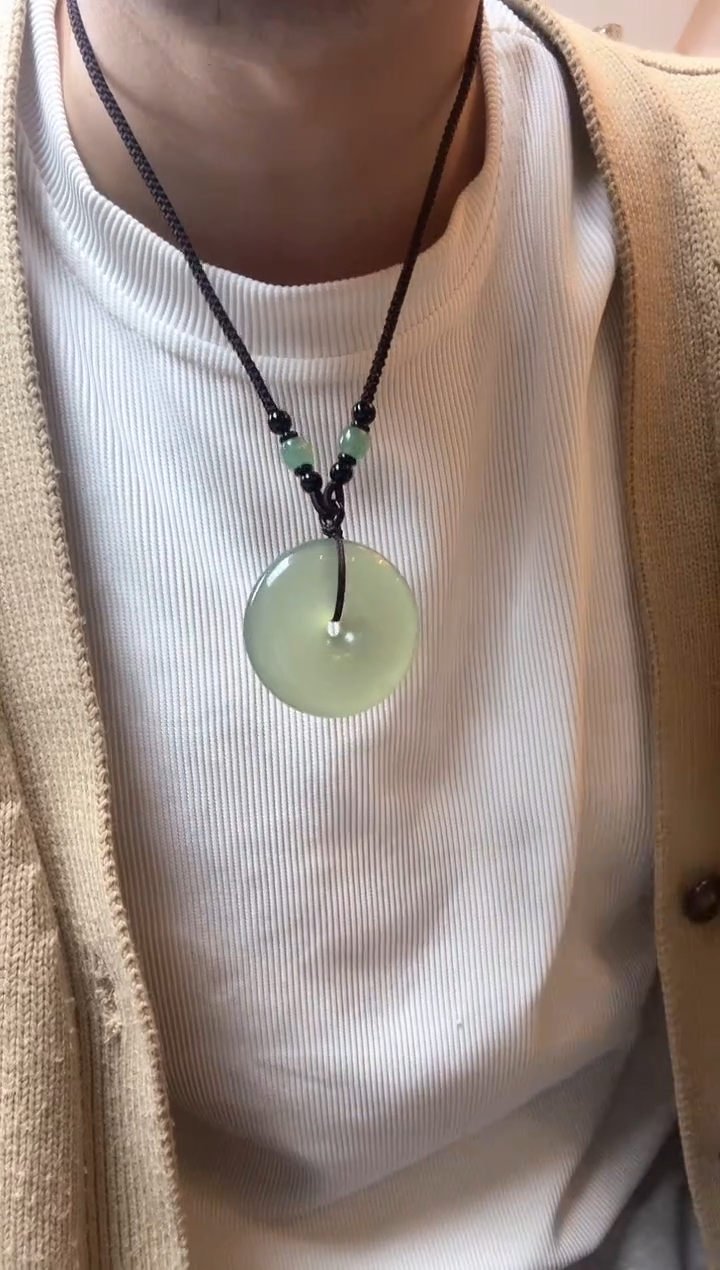 【闪购商品】岫玉吊坠未镶嵌平安扣