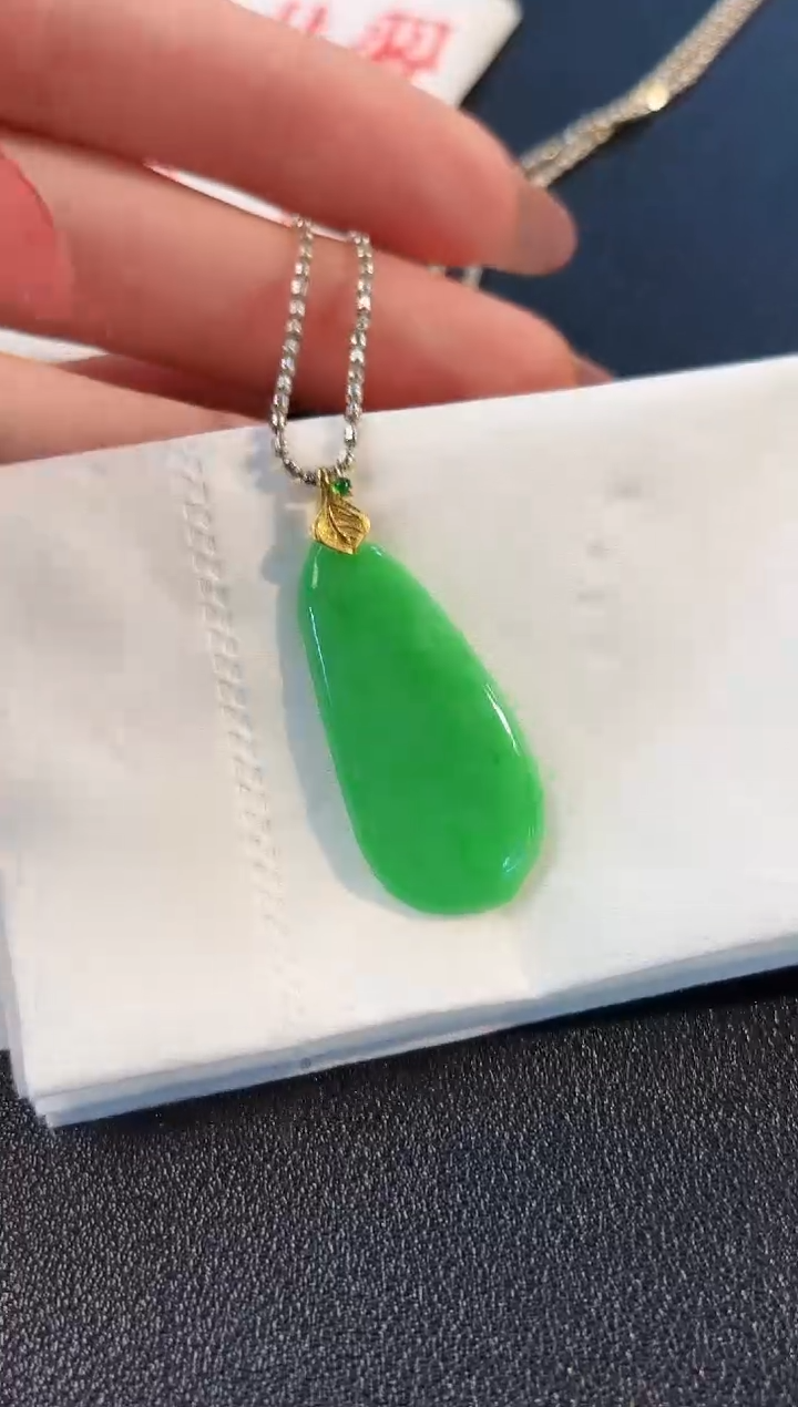 【闪购商品】翡翠吊坠(不含链)18K金镶嵌缅料A货/支持复检/一件