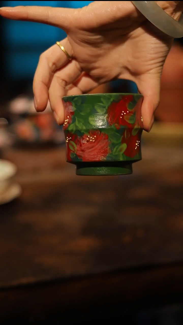 陶瓷景德镇高温釉下彩手工手绘款式
