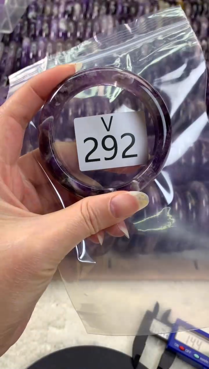 【闪购商品】水晶水晶手镯V未镶嵌292-55