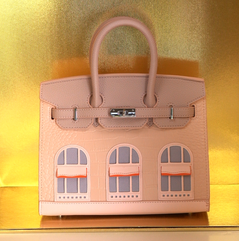 012（全新未拆封）轻奢时尚高级经典潮流百搭单肩斜跨女士包包