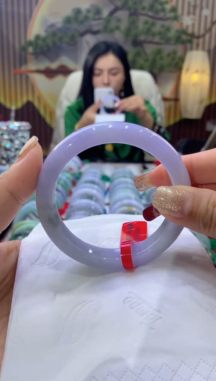 【闪购商品】翡翠手镯未镶嵌多人00799
