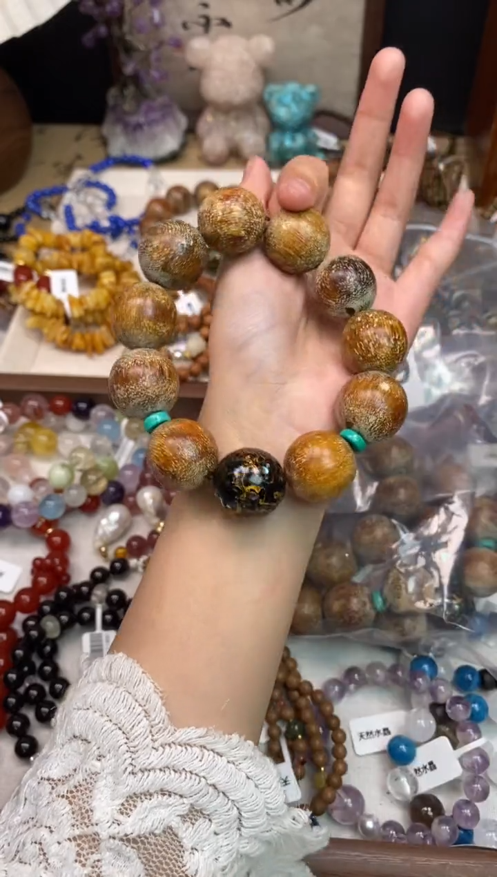 未镶嵌石英质玉手饰139