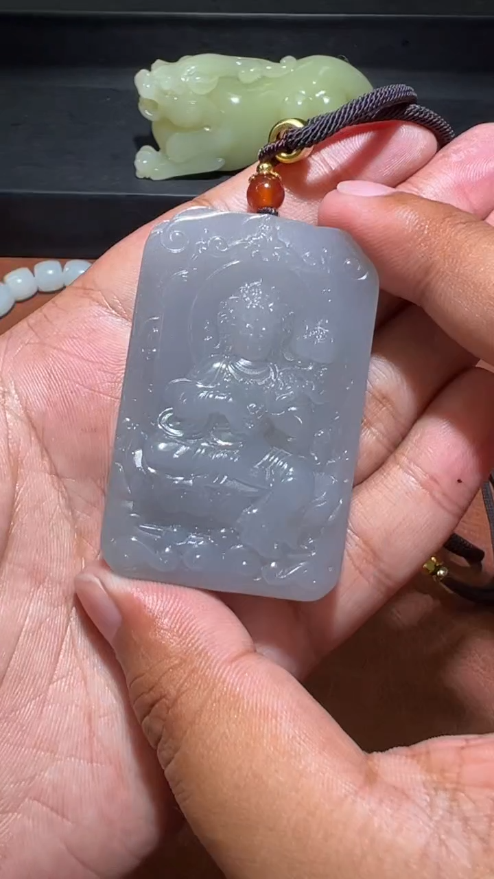 未镶嵌和田玉挂件和田玉