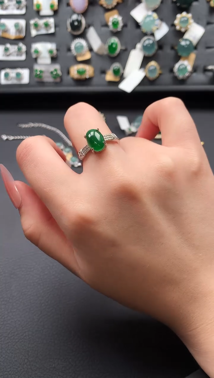 【闪购商品】翡翠戒指银S925镶嵌521414