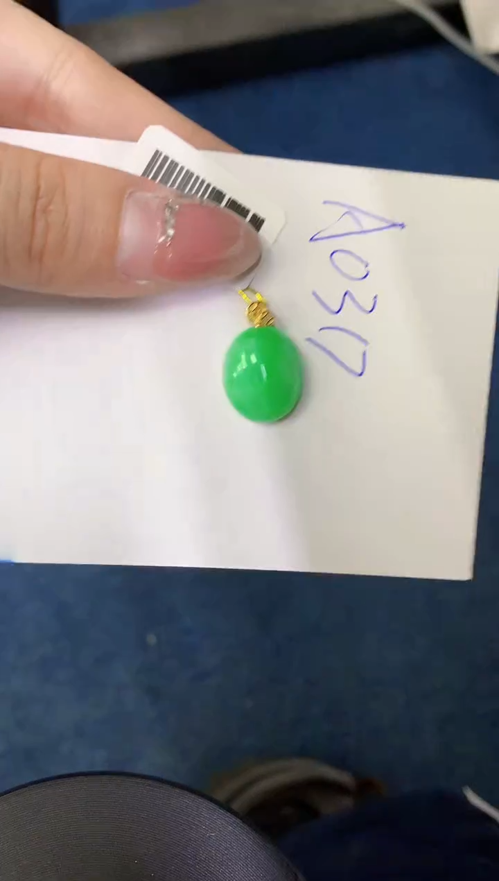 【闪购商品】翡翠颈饰18K金镶嵌0000000000