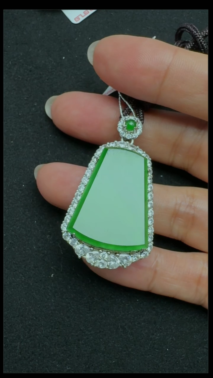 【闪购商品】翡翠颈饰银S925镶嵌无事牌